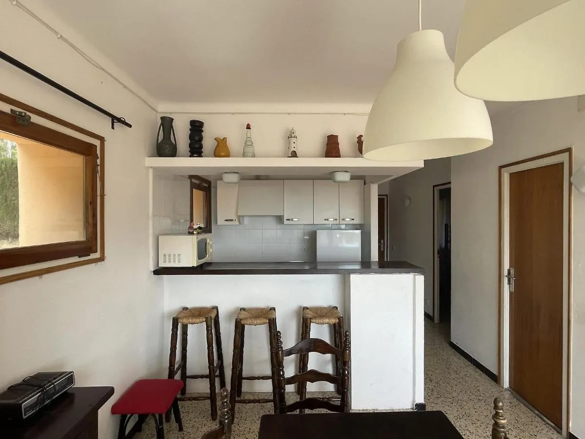 Tamariu Budget Apartment